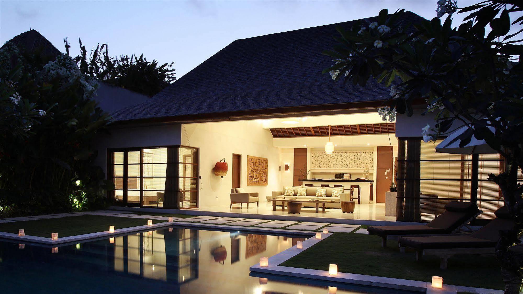 Nyaman Villas Seminyak Exterior foto